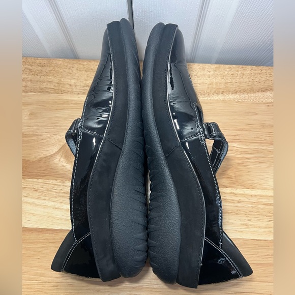 Naot Matai Black Leather Mary Jane Shoes 43 (US 12) - Picture 9 of 13